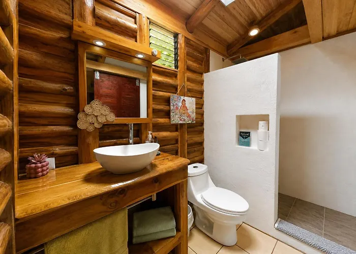 Lamaite Hotel Sámara
