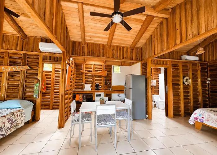 Hotel Lamaite